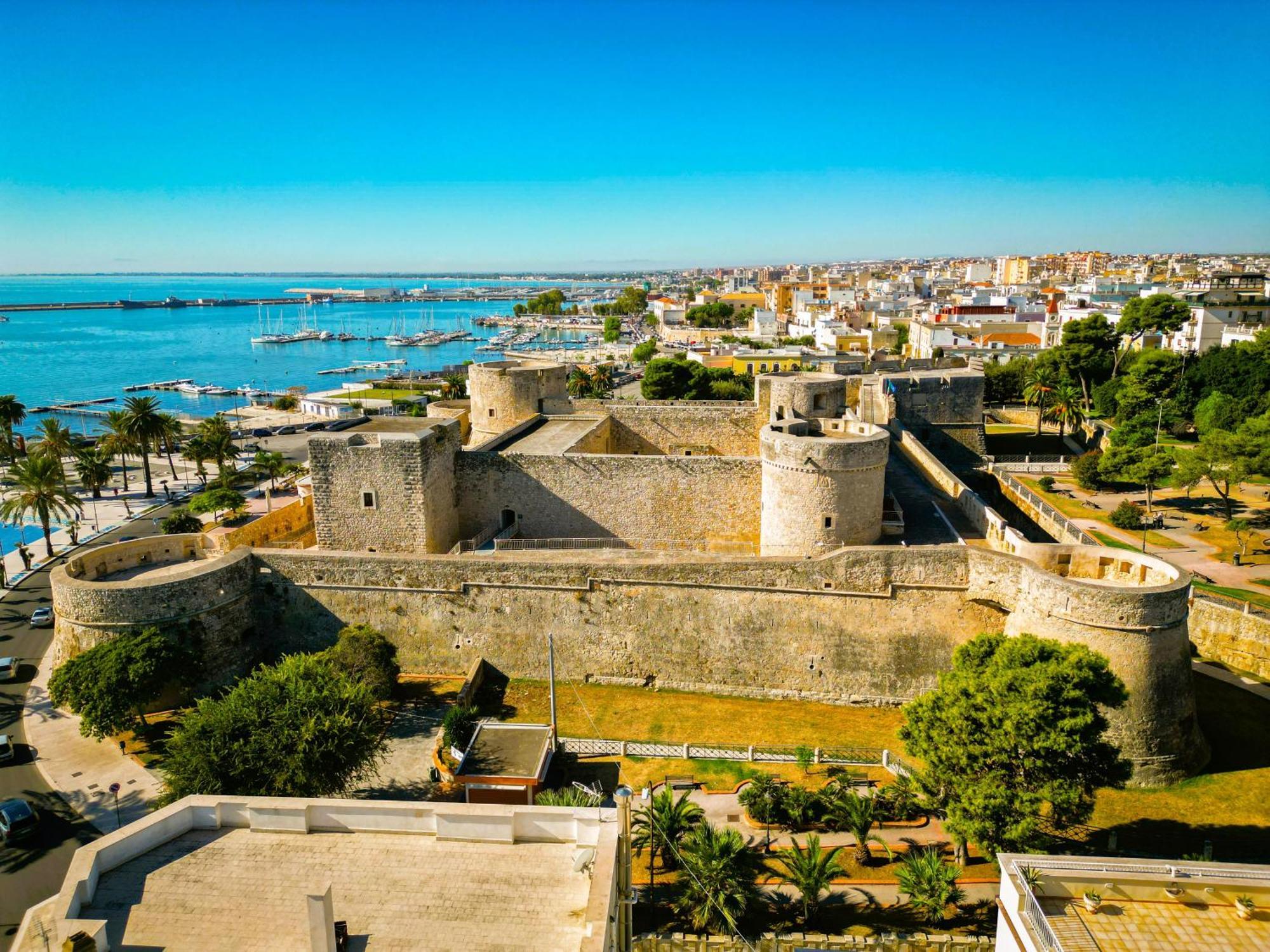 Mare E Castello Lägenhet Manfredonia Exteriör bild