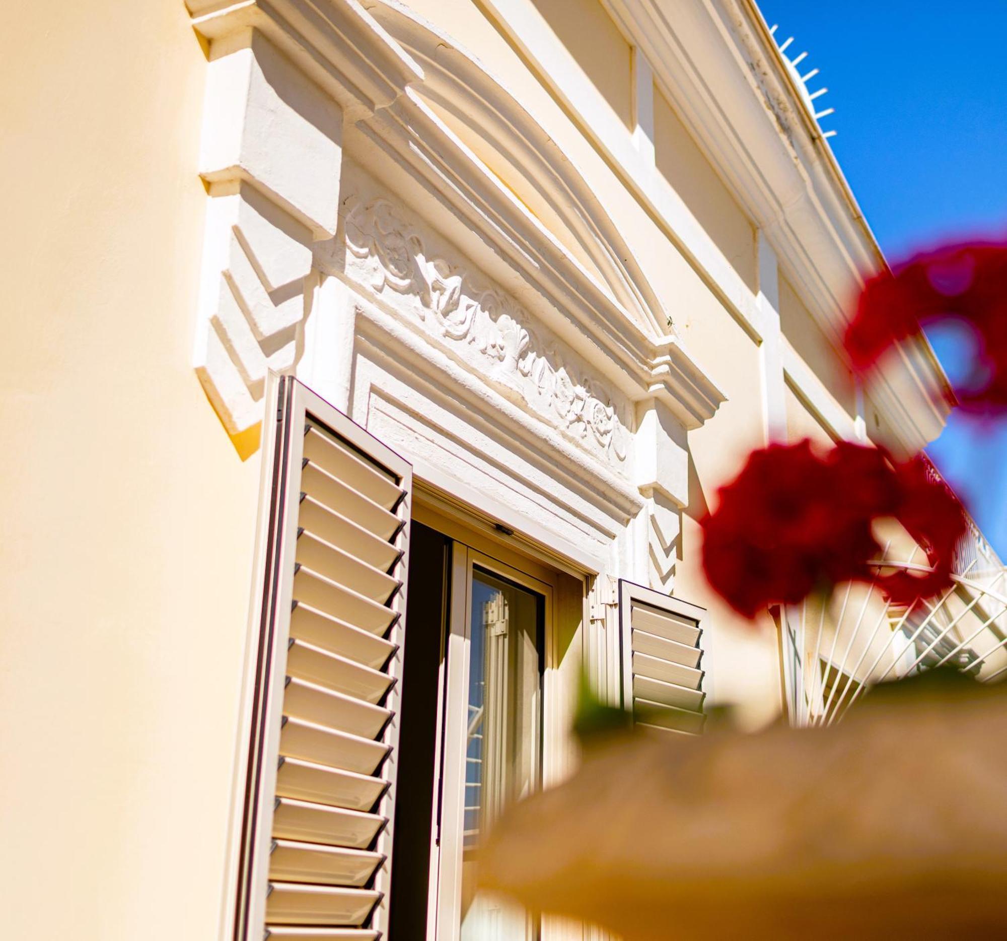 Mare E Castello Lägenhet Manfredonia Exteriör bild